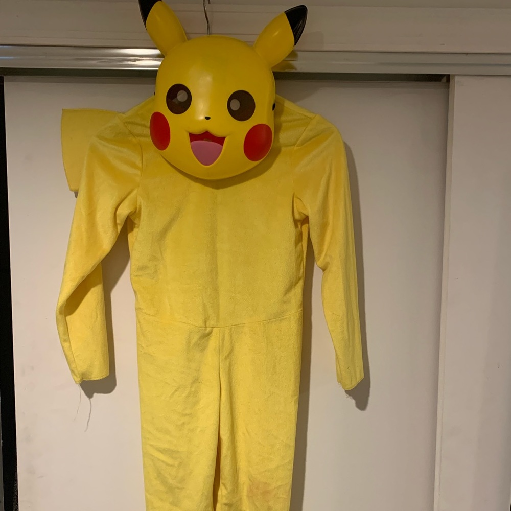Pikachu kids Halloween costume 4/5T